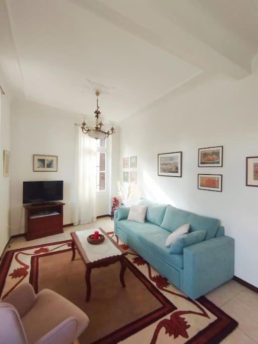Calliope'S Neoclassical Home In The Heart Of Plaka Athen Exterior foto