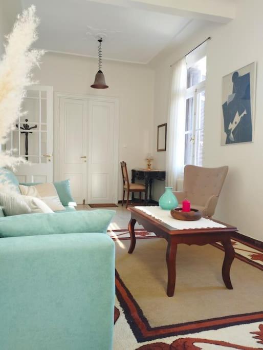 Calliope'S Neoclassical Home In The Heart Of Plaka Athen Exterior foto