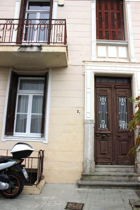 Calliope'S Neoclassical Home In The Heart Of Plaka Athen Exterior foto